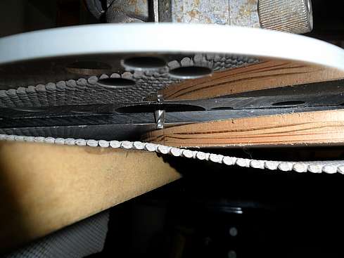 Setting the cut depth of the 1/4" up-cut router bit for cutting out the baffles - 7 (Click to go to page)
