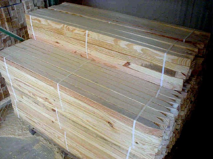 Hard Pine Stakes for the Tripod's Legs